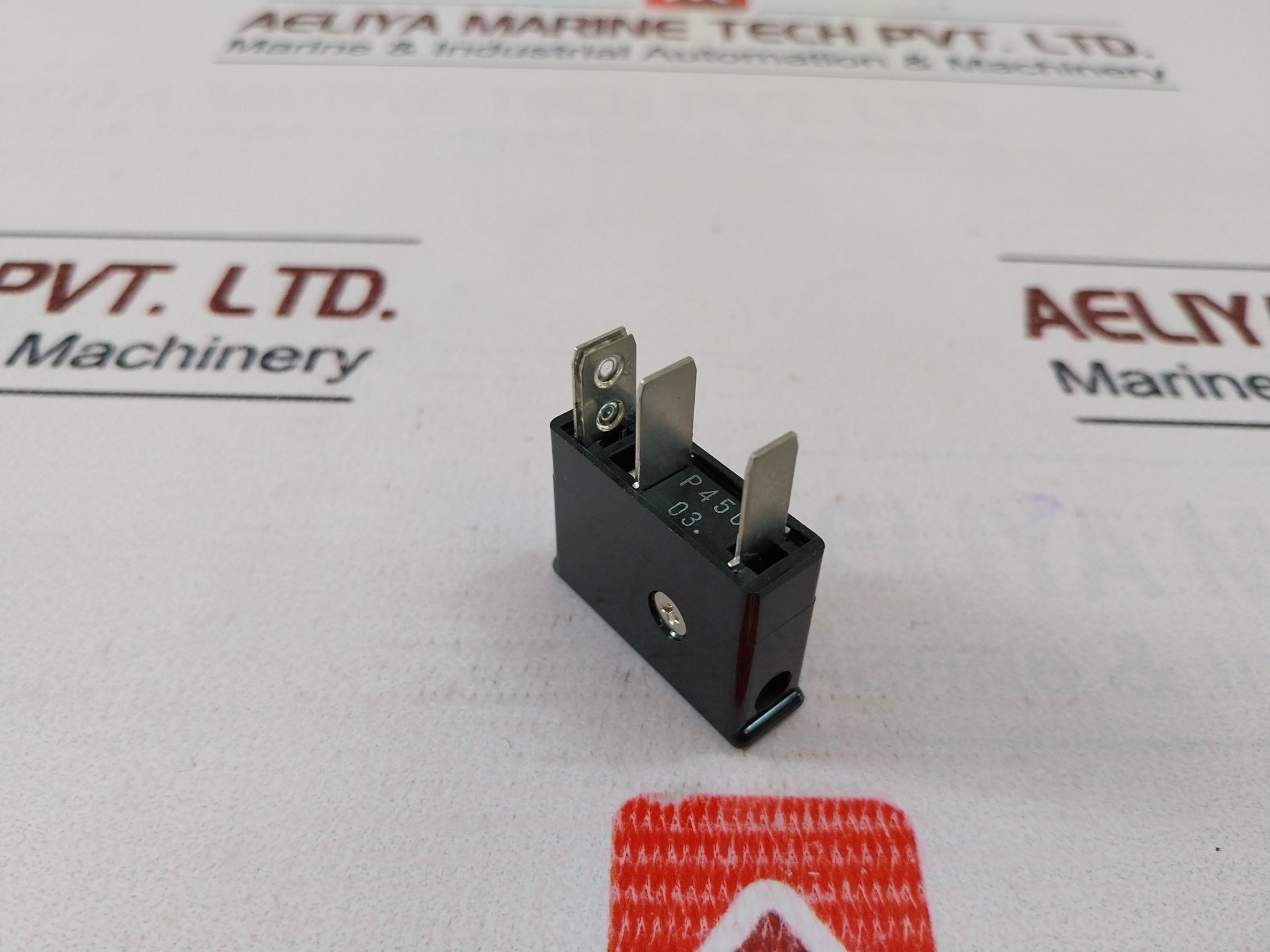 Lot of 6X Daito P450 Alarm Fuse