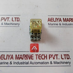 Lot of 6X IDEC RH3B-UL Relay with Base 10A 120VAC