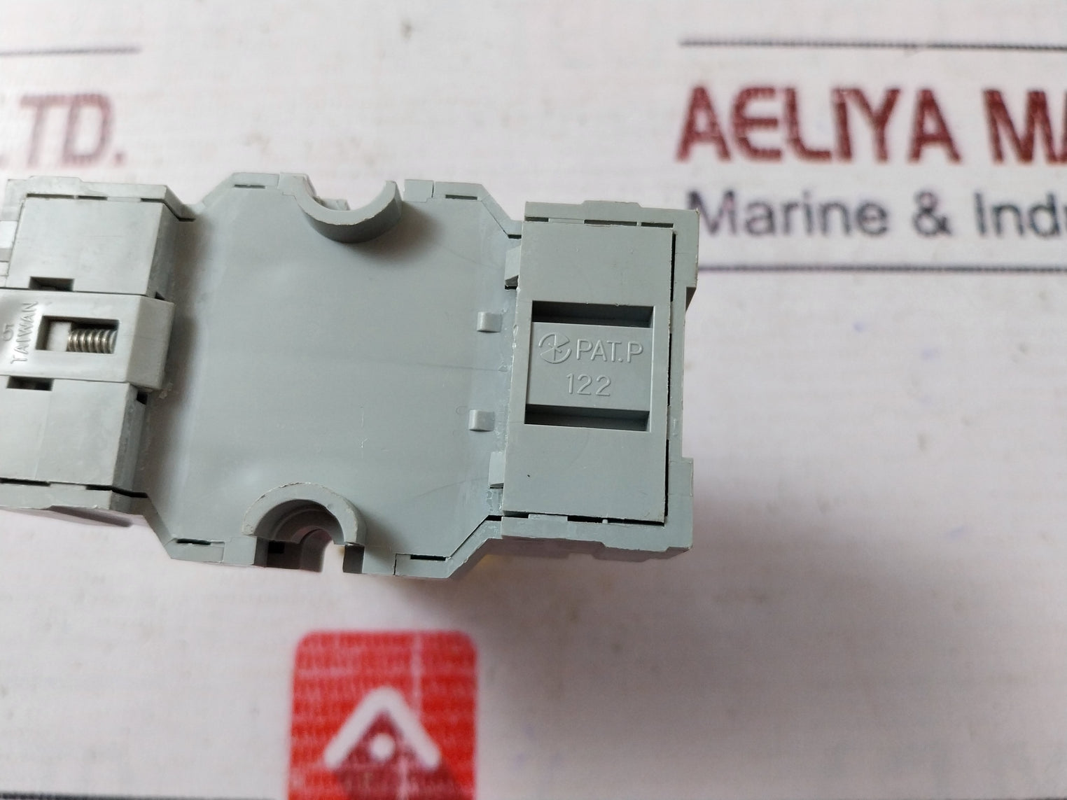 Lot Of 6X Idec Rh3B-ul Relay With Base 10A 120Vac