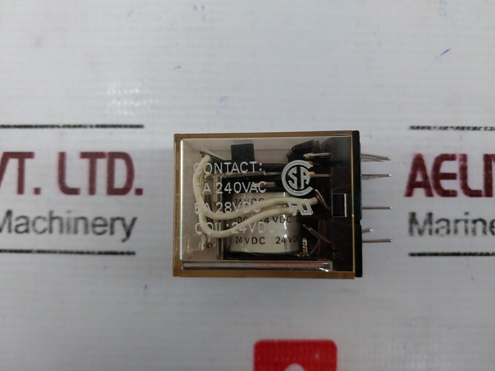 Lot of 6X OMRON MY4 General Purpose Relay 40VAC 28VDC 5A