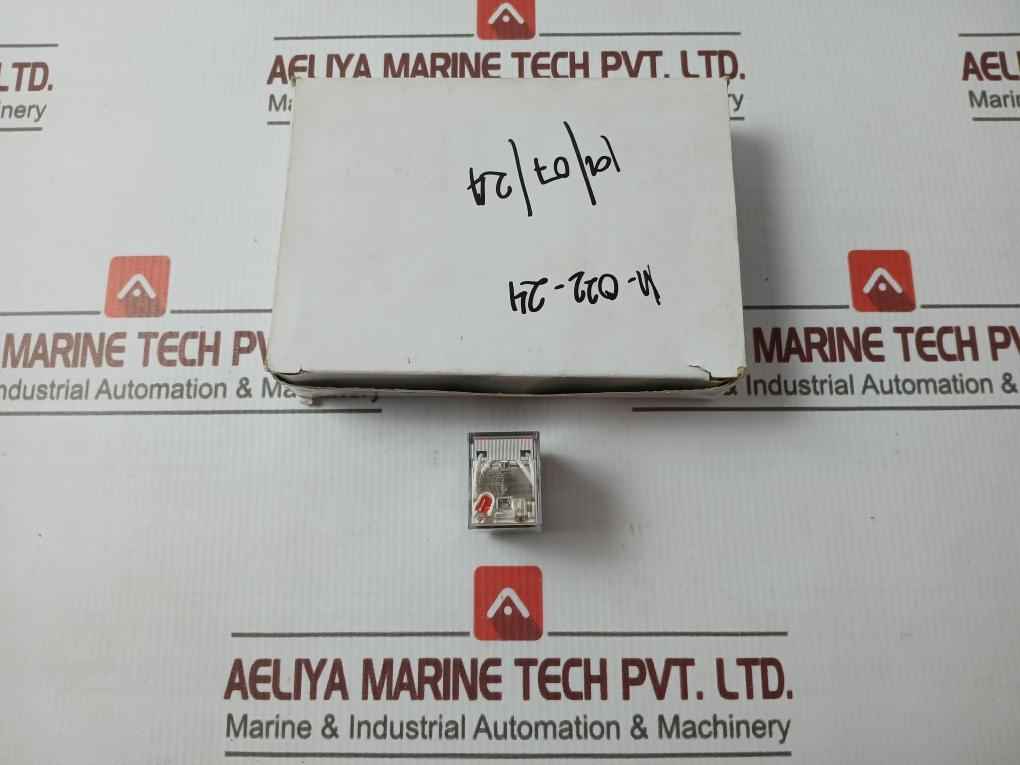 Lot Of 6X Omron My4N-gs Relay 220/240Vac 6A