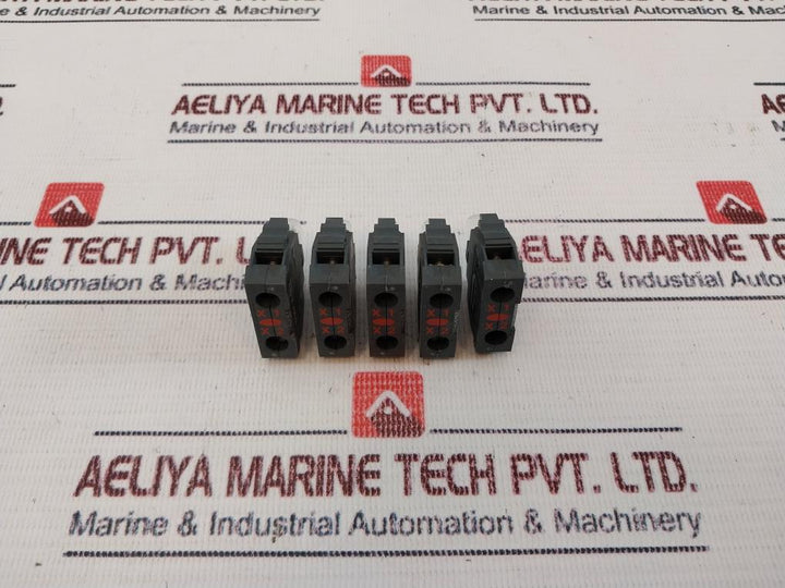 Lot Of 6X Schneider Electric ZBV-M4 Light Block 230V-240V~