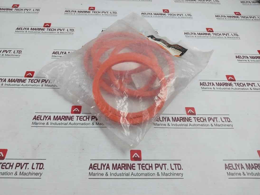 Lot Of 6X Southwest Oilfield 2930-3U 5 1/2" Urethane Liner Lama Pump Seal