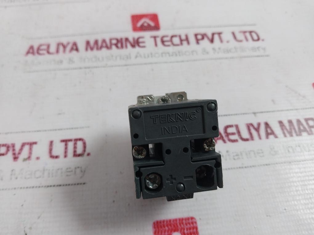 Lot of 6X Teknic 2LHLR Metallic LED Indicator 240 AC