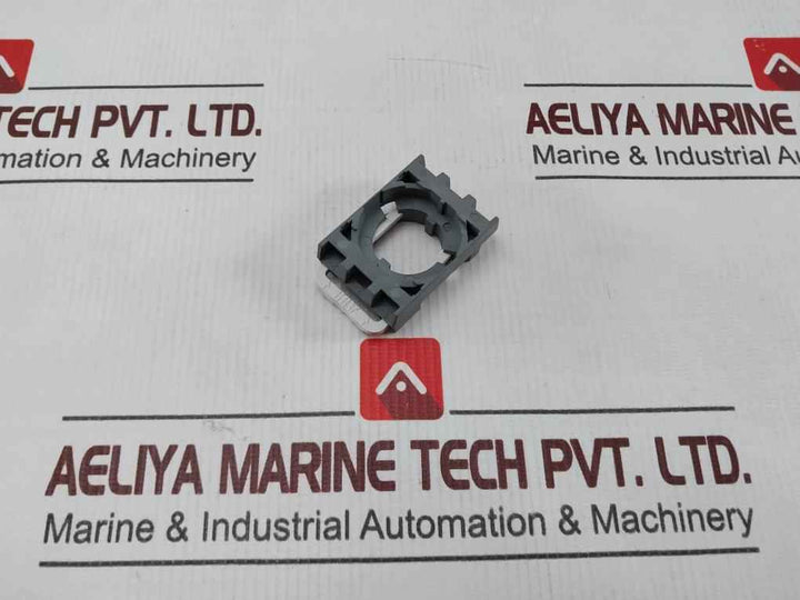 Lot Of 7X Abb 227252 Contact Block Holder