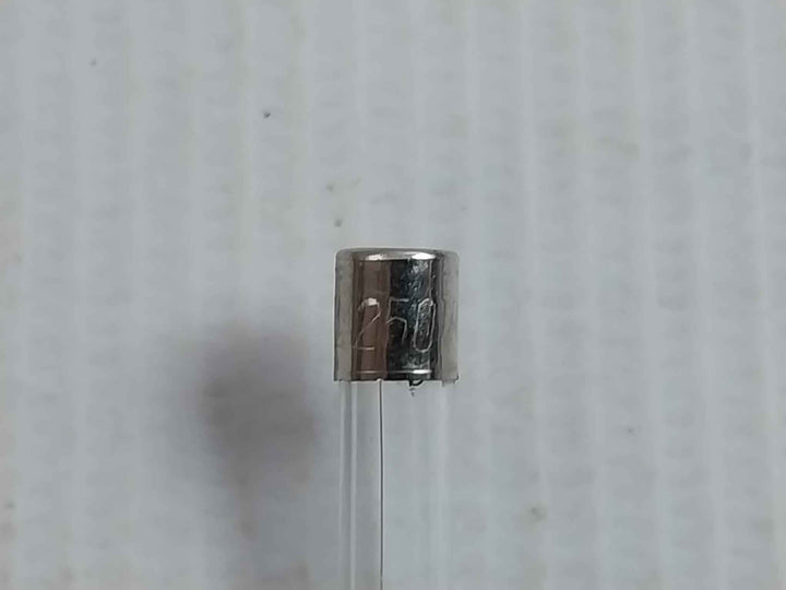 Lot Of 7x F0.8al Fast Acting Fuse 250v 0.8a