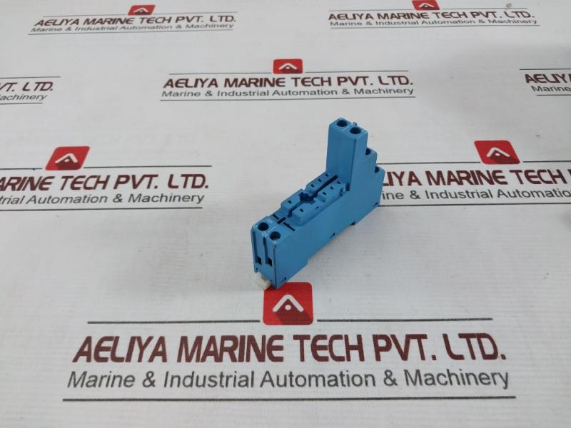 Lot Of 7X Finder 95.05 Socket With Screw (Box Clamp) Terminals 10A 300V 8 012823