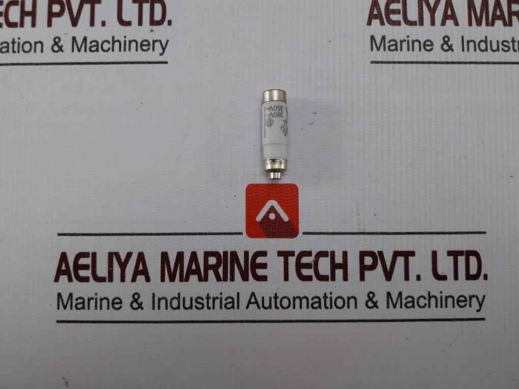 Lot Of 7x Izlake 16a Gl Fuse 250v Grl0433000018