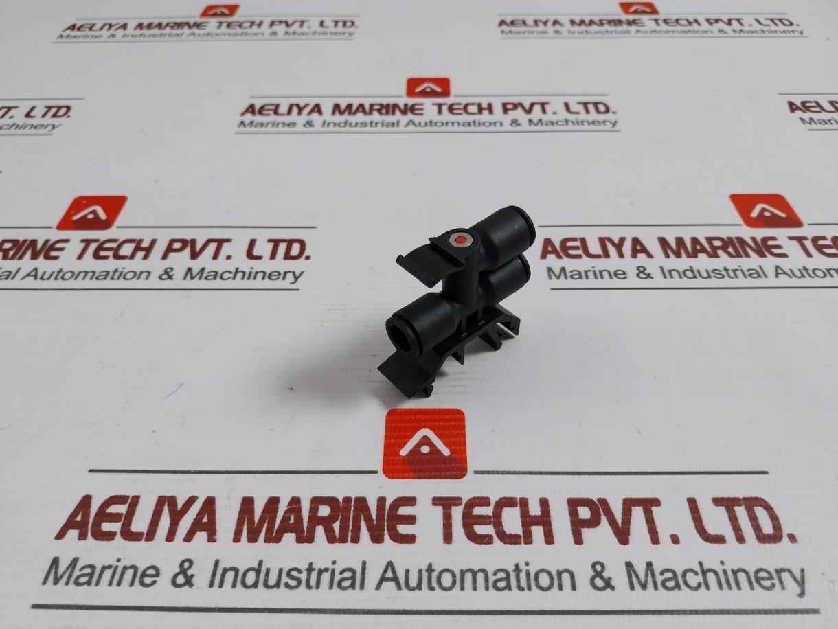 Lot Of 7X Legris 8-5/16 Tube Fitting Connector
