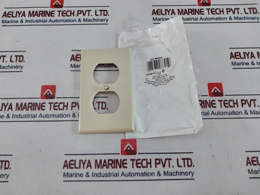 Lot Of 7X Leviton 020-86003 Duplex Receptacle Plate