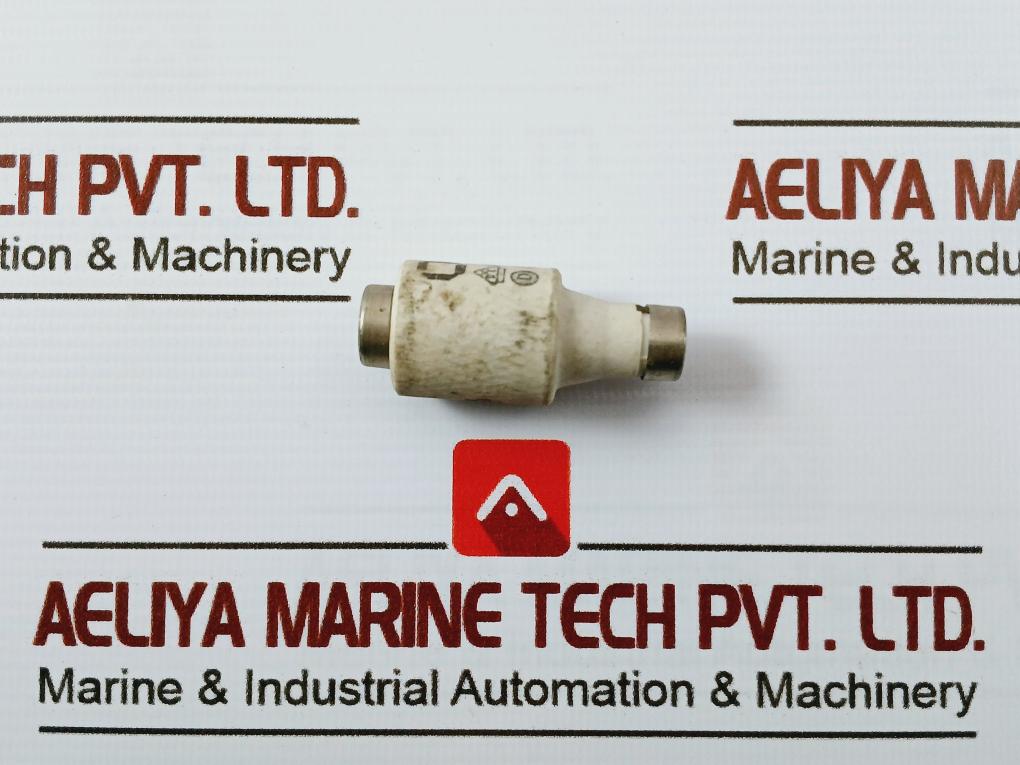 Lot Of 7X Lindner 20A Ceramic Bottle Fuse 500V