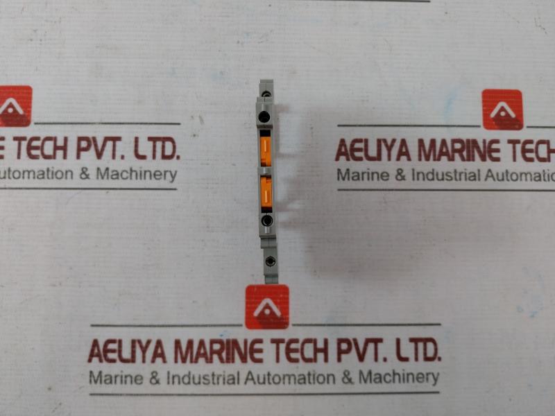 Lot Of 7X Phoenix Contact Udmtk 5 Universal Terminal Block 28-12Awg 300V 15A
