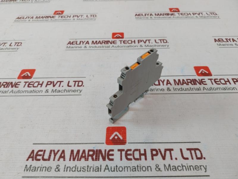 Lot Of 7X Phoenix Contact Udmtk 5 Universal Terminal Block 28-12Awg 300V 15A