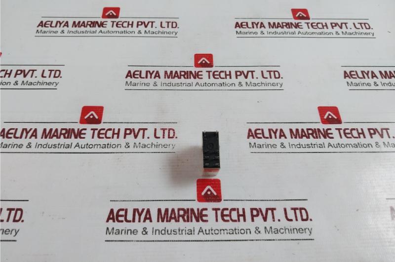 Lot Of 7X Omron G2R-2-sn Relay 24Vdc 120Vac 5A 250Vac 30Vdc