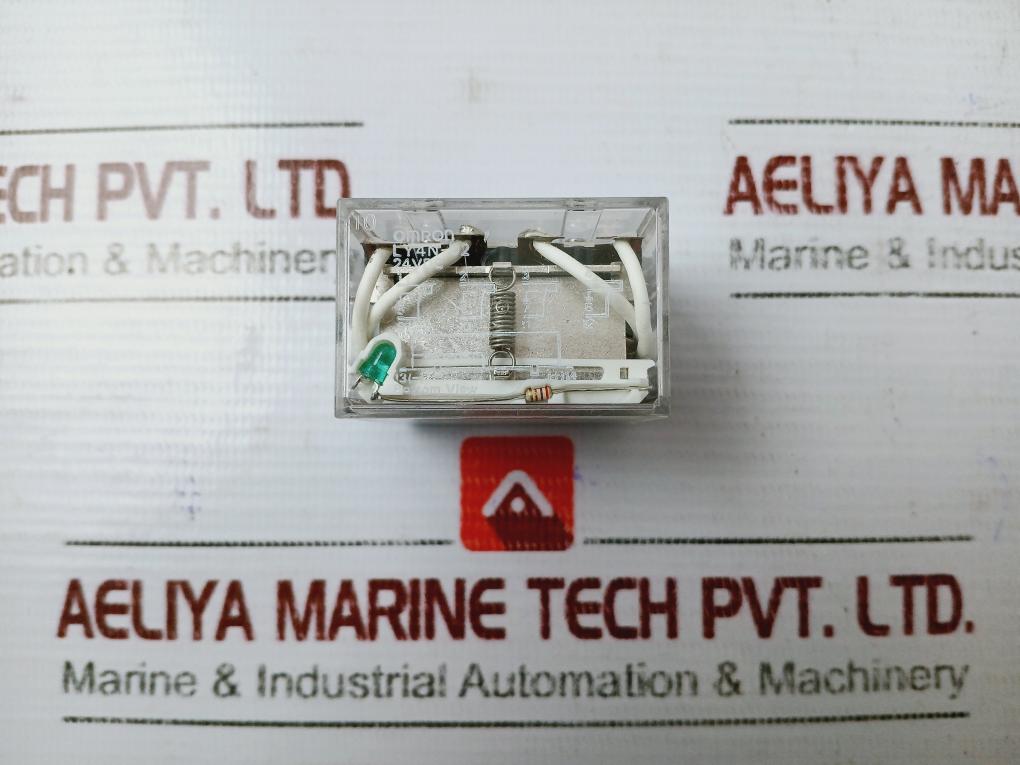 Lot of 7X Omron LY4N-D2 Relay 10A 110VAC/10A 240VAC, 24VDC 0289YU