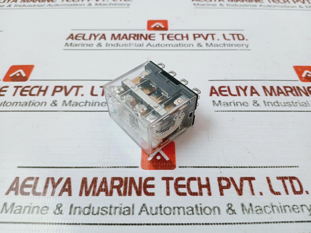 Lot of 7X Omron LY4N-D2 Relay 10A 110VAC/10A 240VAC, 24VDC 0289YU