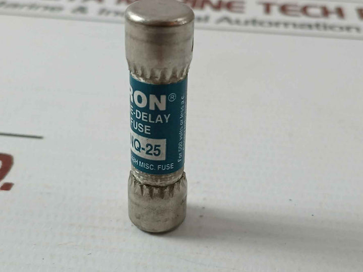 Lot Of 8X Bussmann Fnq-25 Time Delay Fuse 10Ka 500V A.C.