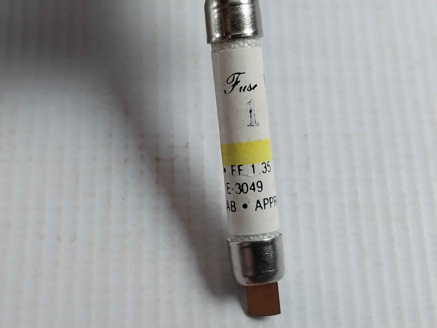 Lot Of 8x Cello-lite Nc1 1a Fuse 500v 250v