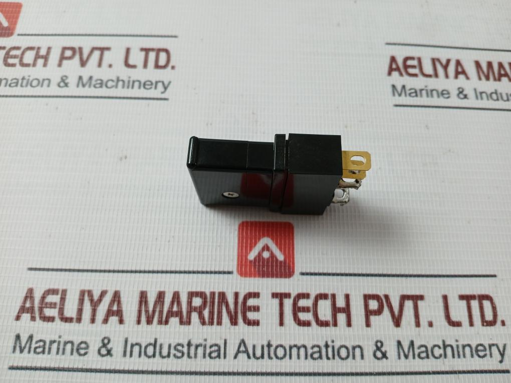 Lot Of 8X Daito P450 Alarm Fuse 38 5.0