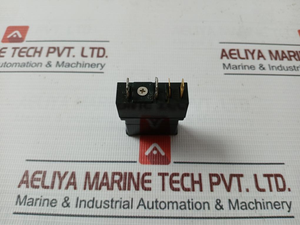 Lot Of 8X Daito P450 Alarm Fuse 38 5.0