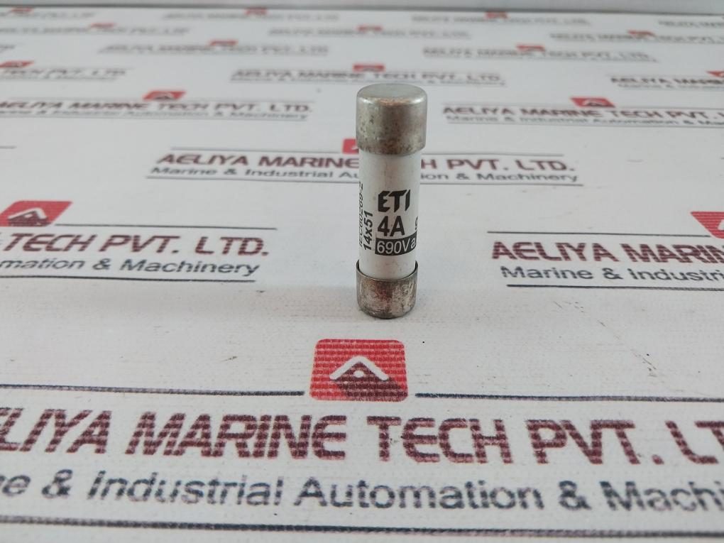 Lot of 8X ETI 002630003 Cylindrical Fuse-link 4A GG 690VAC