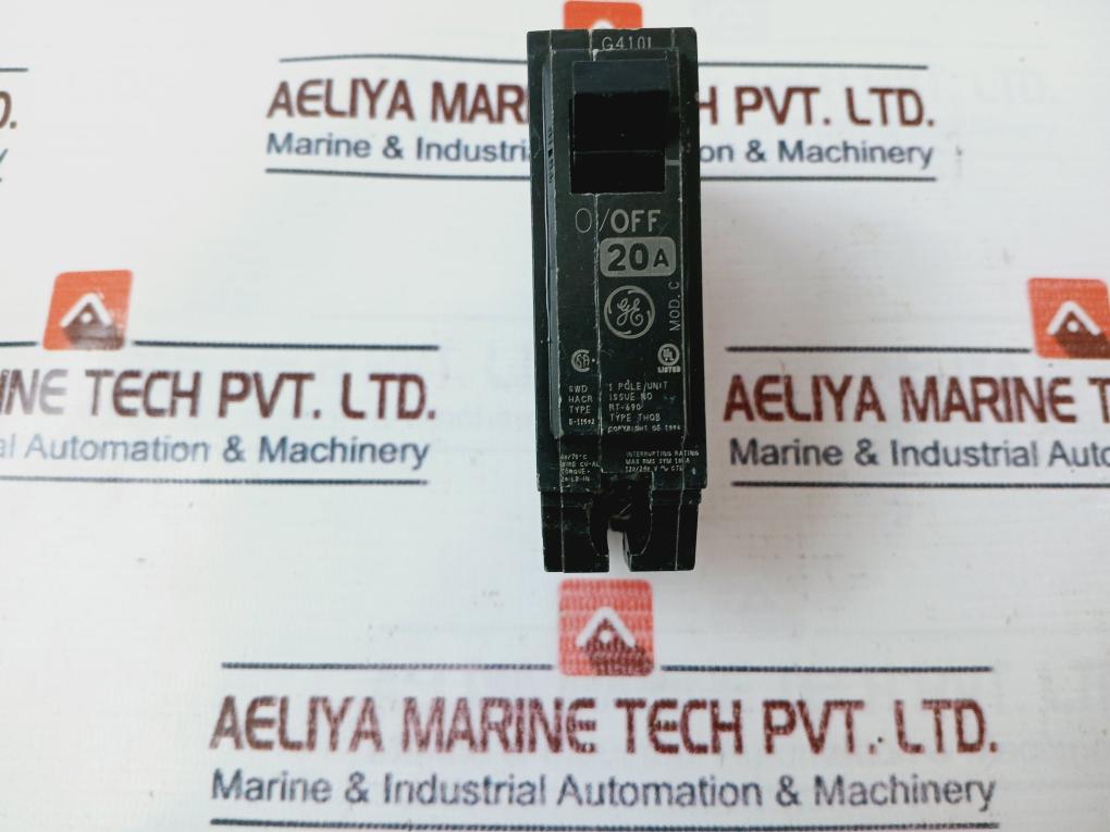 General Electric Rt-690 Circuit Breaker 20A