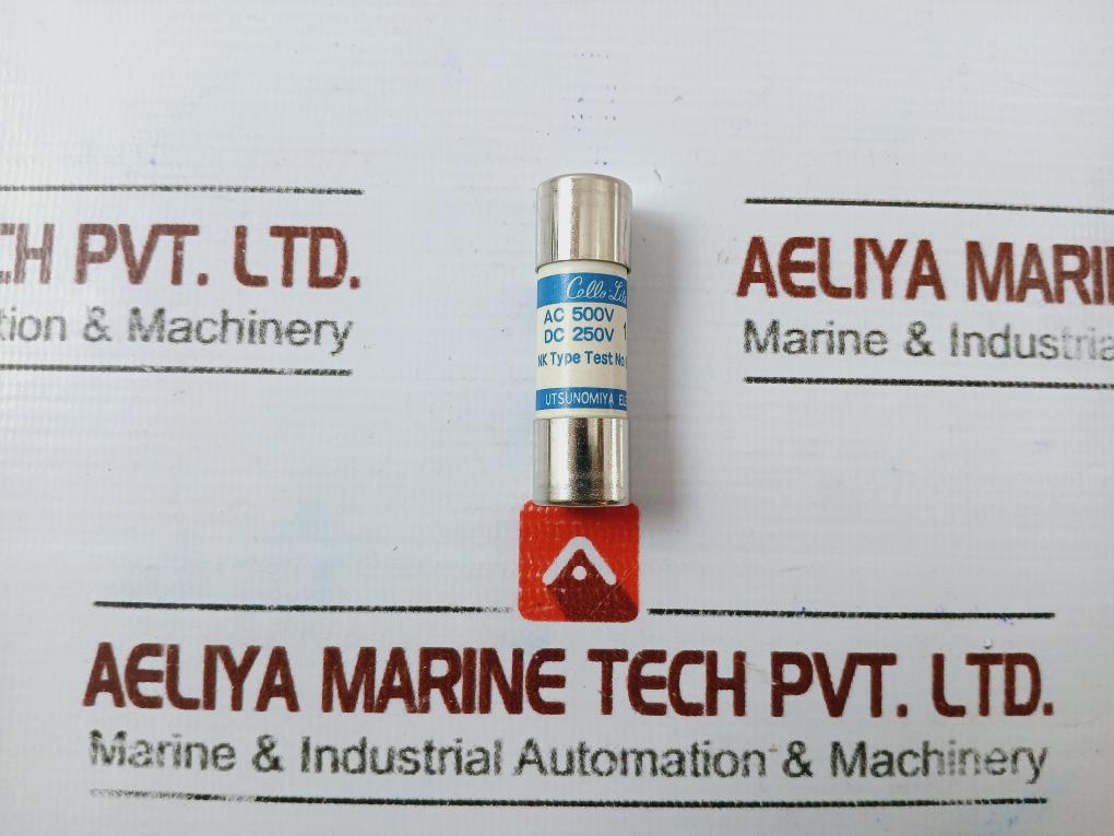 Lot Of 4X Utsunomiya Uc1 Cello-lite Fuse Ac 500V / Dc 250V, 15A