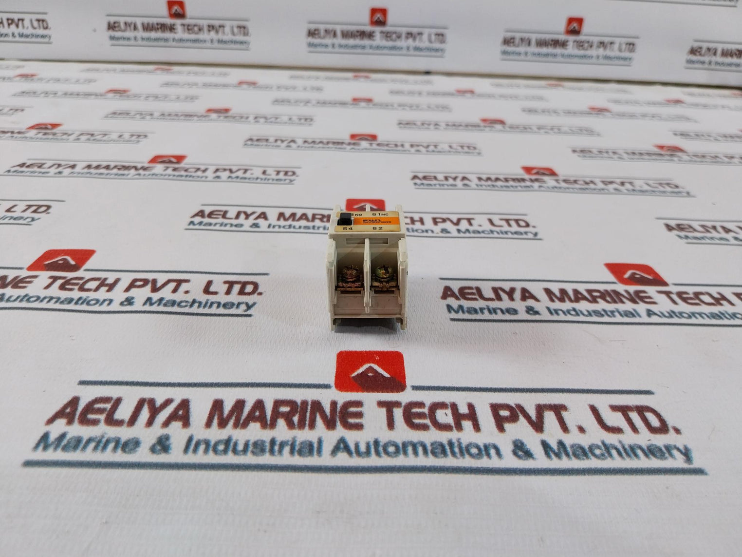 Lot Of 9X Fuji Electric Sz-a11/ Sz-al.Ar Auxiliary Contact Block 10A