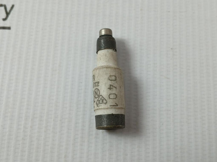 Lot Of 9X LINDNER 4A Fuse Link 380/250