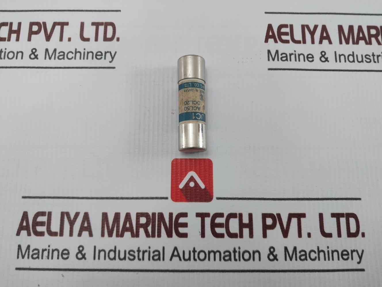 Lot Of 9X Utsunomiya Electric Uc1 Cello-lite Fuse Ac 500V Dc 250V 5A