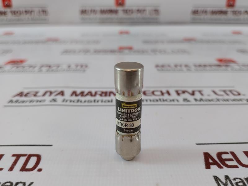 Lot Of 9x Bussmann Ktk-r-30 Current Limiting Class Cc Fuse 600vac Ir 2 ...