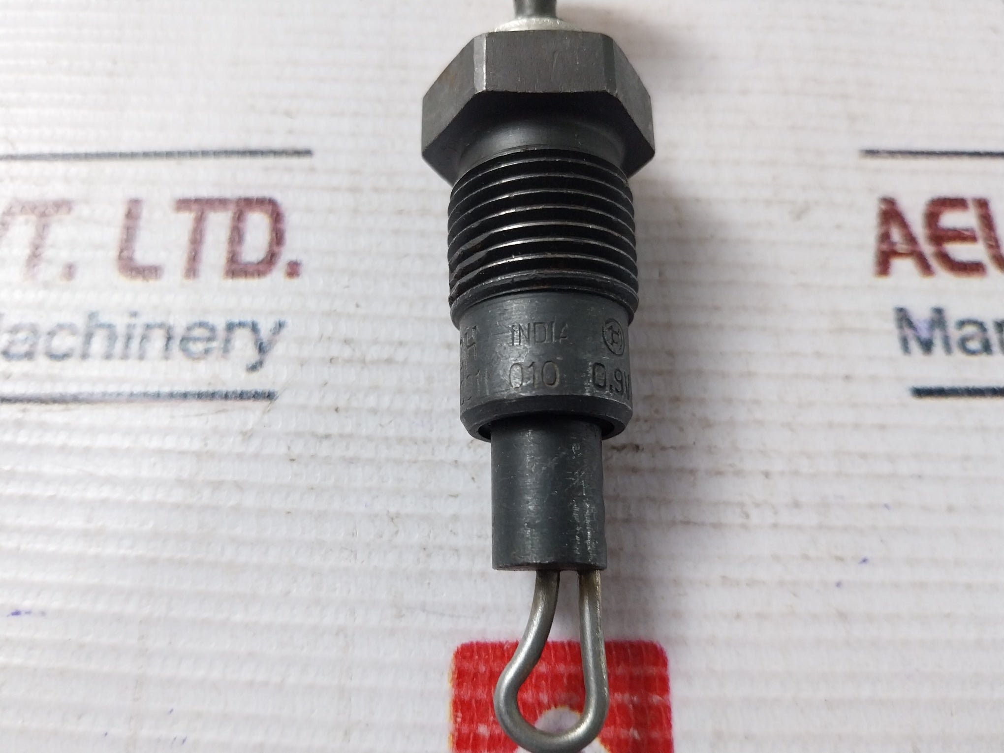 Lot of 2X Bosch 0 250 001 010 Glow Plug