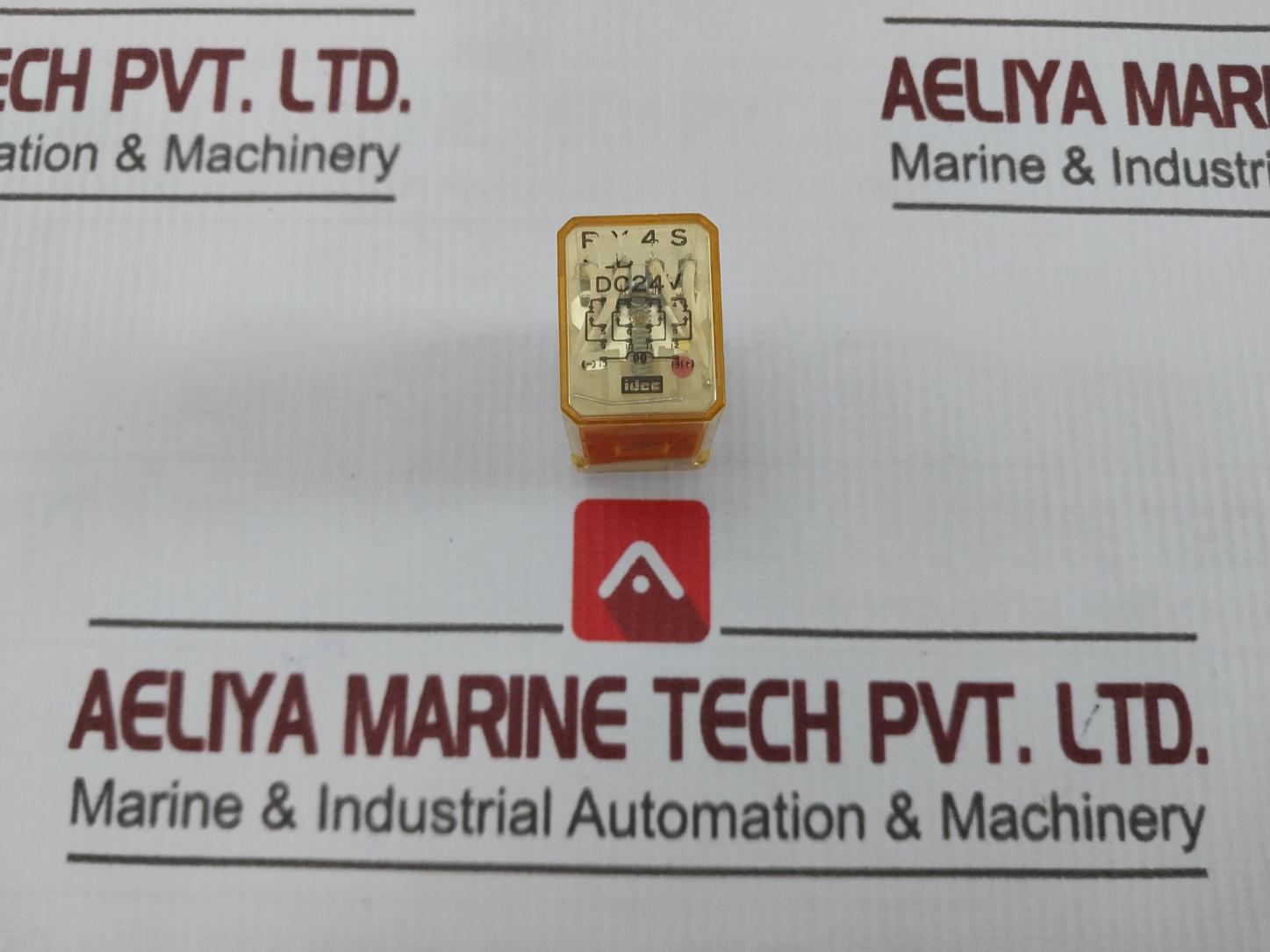 Lot Of 2X Idec Ry4S-ld Relay Dc24V