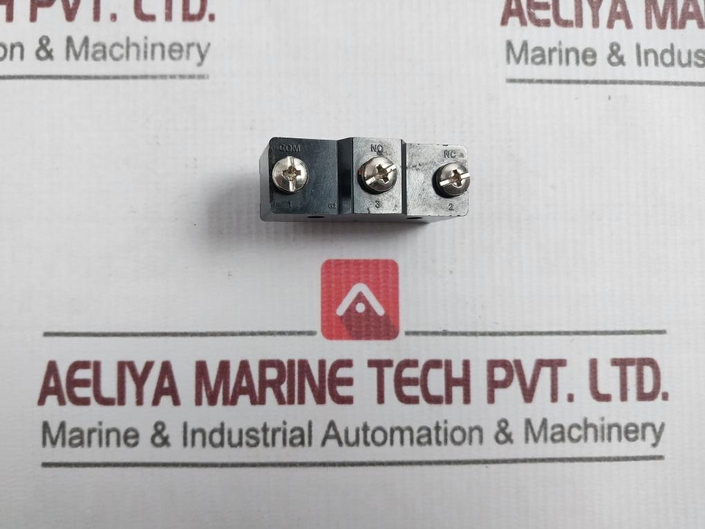 Lot of 3X OMRON Z-15GD-B Snap-Action Limit Switch 15A 250VAC