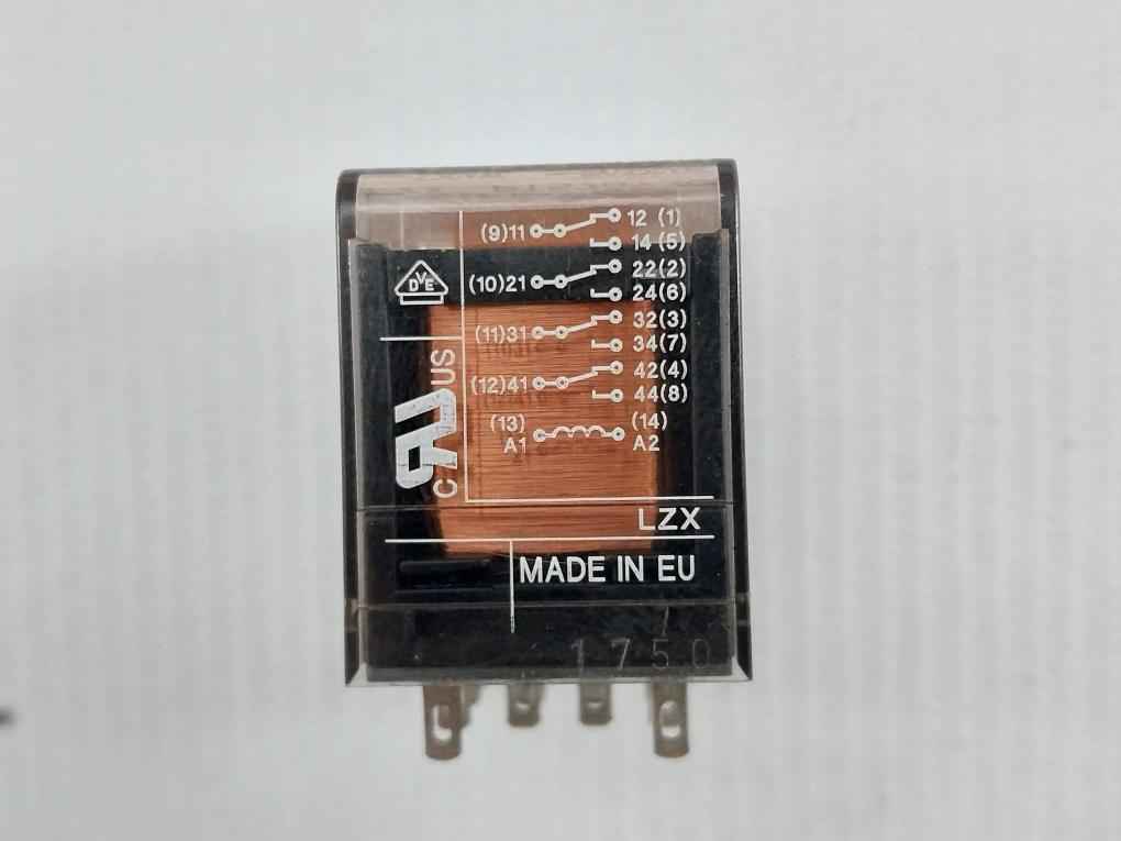 Lot of 3X SIEMENS LZX: PT570730 Plug-in Relay 230V AC Used