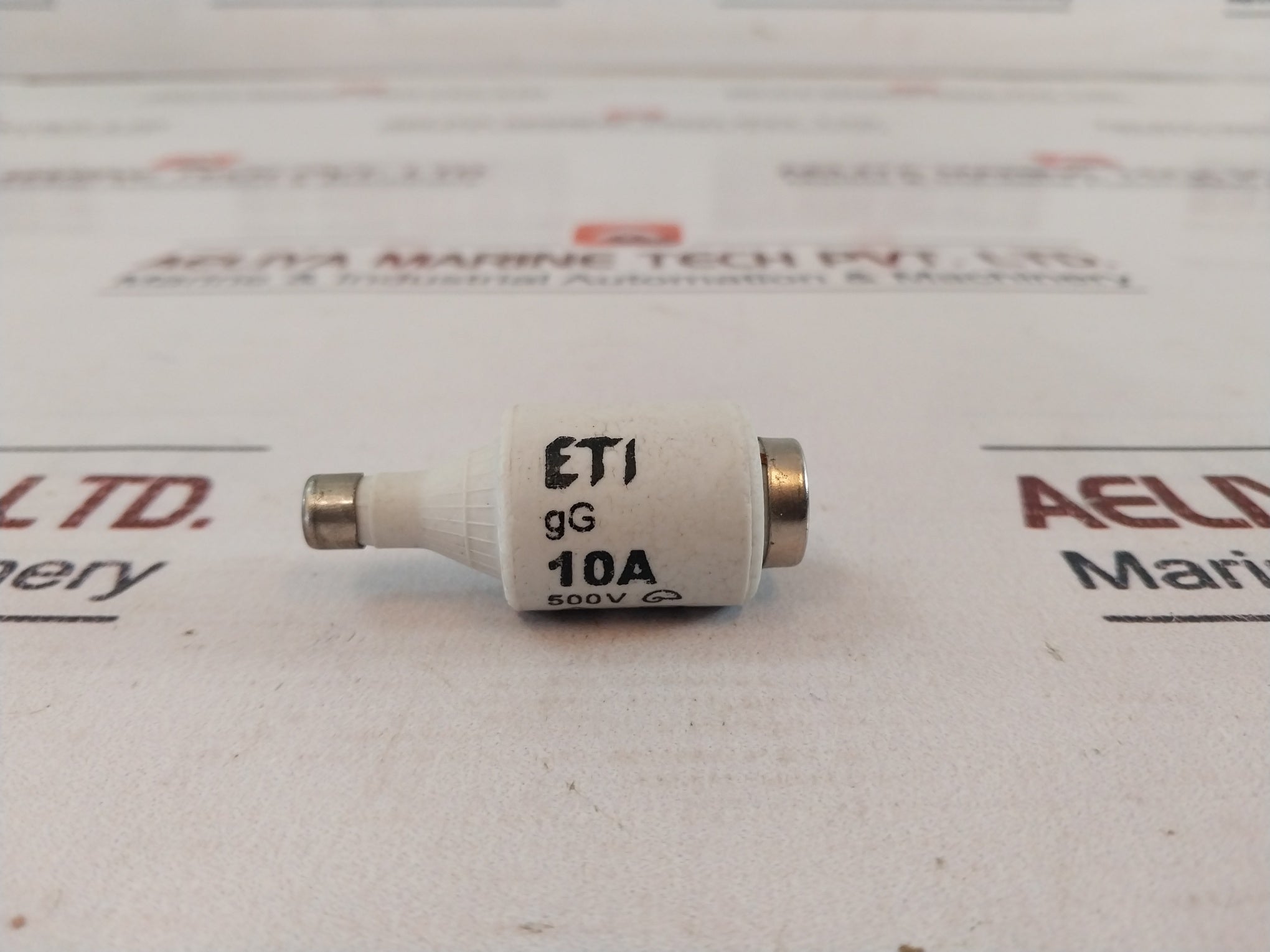 Lot Of 5X ETI 2312404-01 Fuse Links DII 10A 500V
