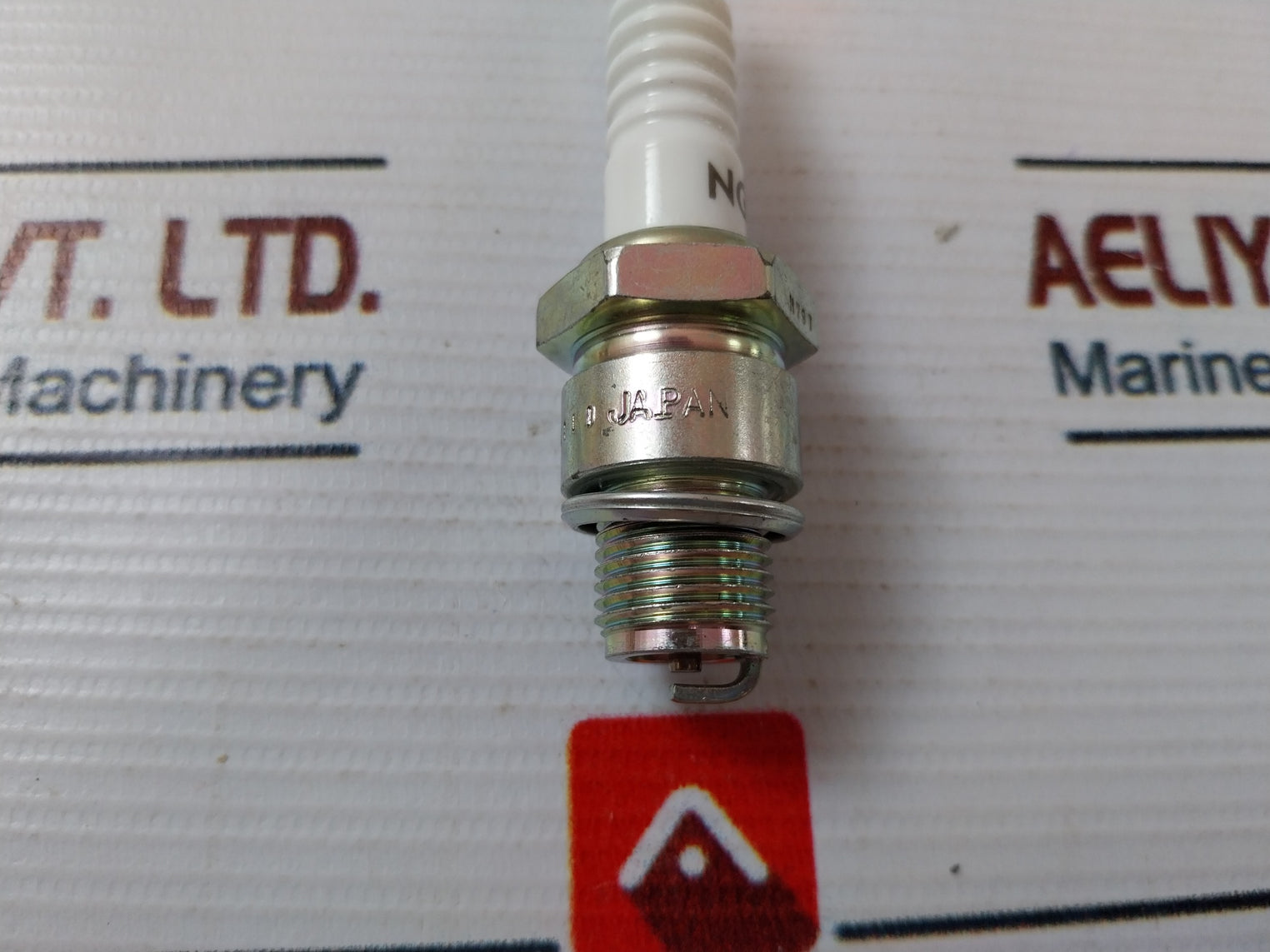 Lot Of 6X Ngk B8Hs-10 5126 Spark Plug