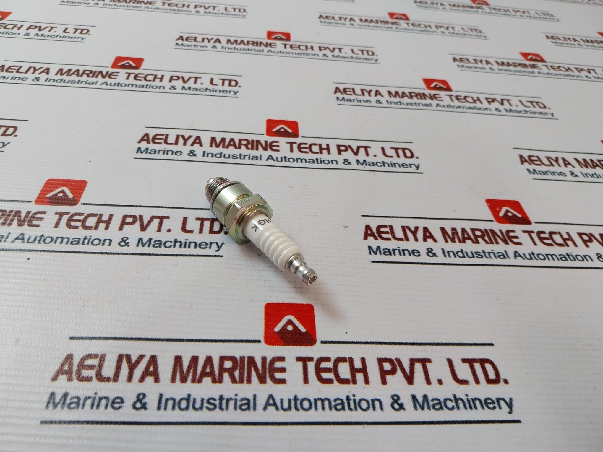 Lot Of 6X Ngk B8Hs-10 5126 Spark Plug