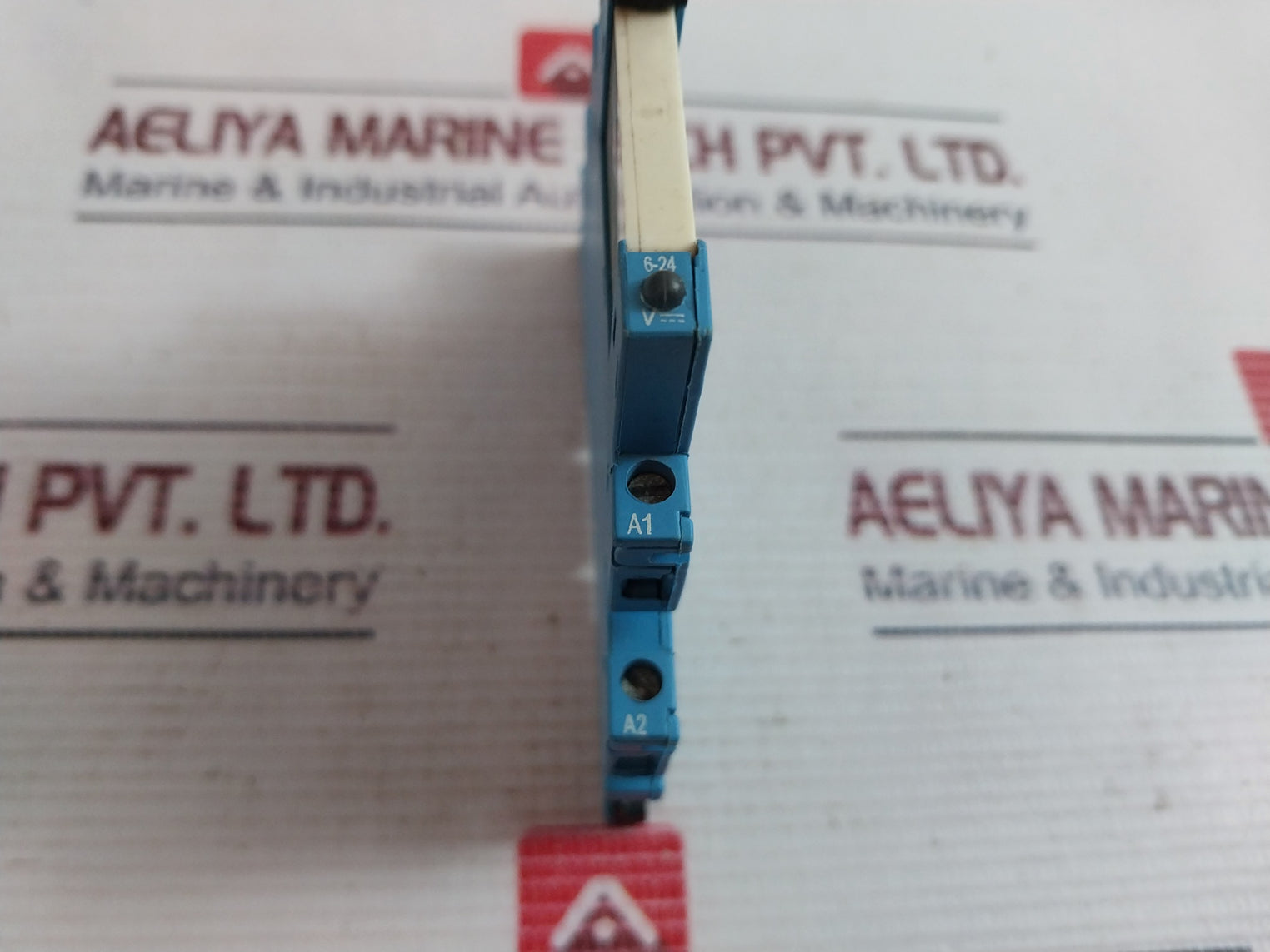 Lot Of 7X Finder 93.01.7.024 Din Rail Relay Socket 6A 250V