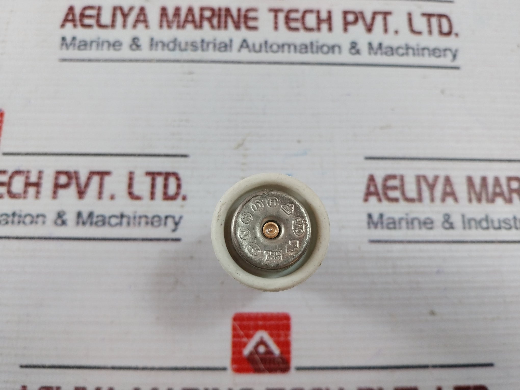 Lot of 7X IFO 63/500 GL Ceramic Fuse, CEE16, 63/500 GL