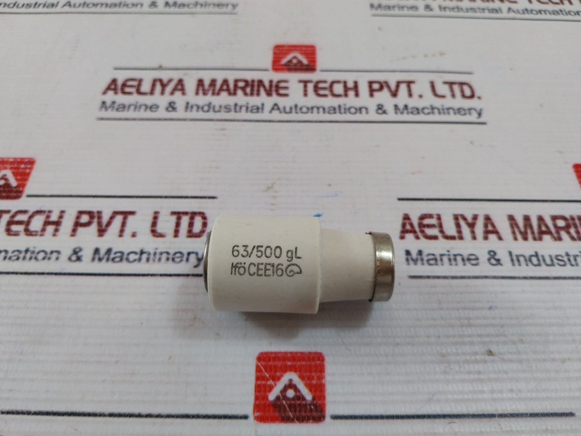 Lot of 7X IFO 63/500 GL Ceramic Fuse, CEE16, 63/500 GL