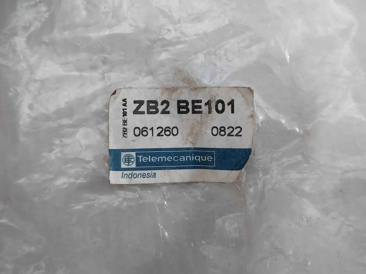 Lot of 2x Telemecanique Zb2-be101 Contact Block 600v 10a 8b0922