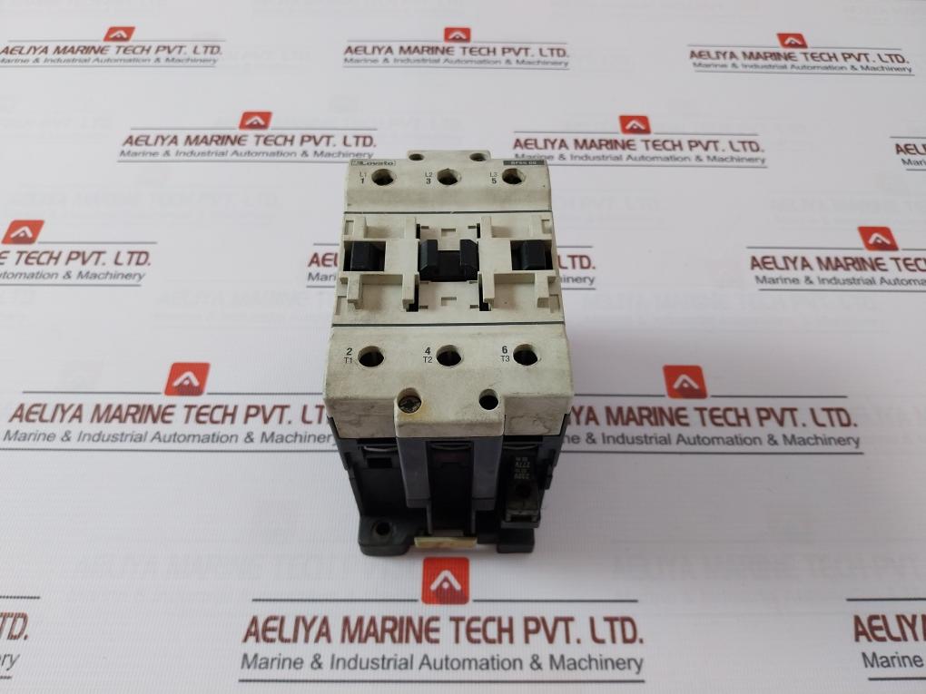 Lovato Bf65 Contactor 690V 110A 230V 50Hz