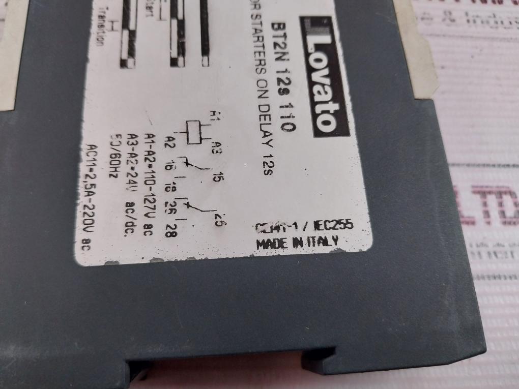 Lovato Bt2N 12S 110 Time Relay 24V Ac/Dc 50/60Hz