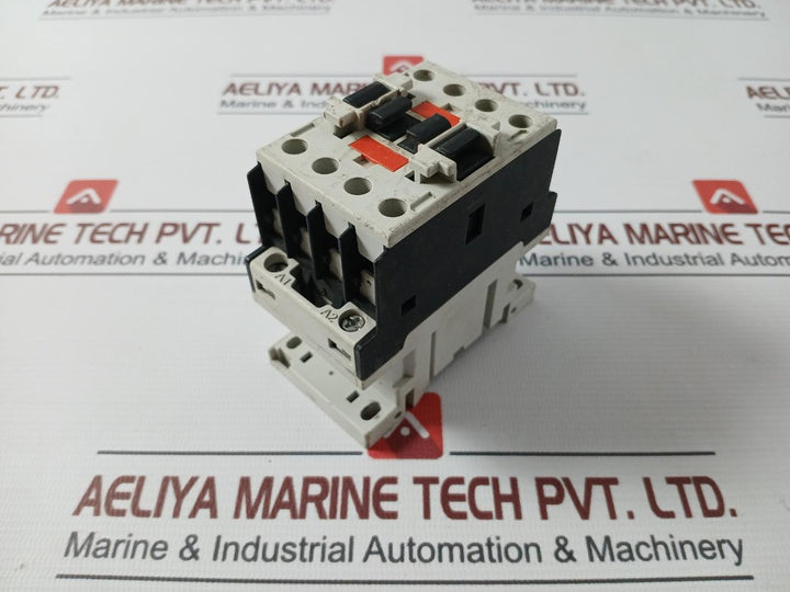 Lovato Dpbf09T4A Iec Contactor 30A 600Vac 75C 2Xawg 8-16 Str Ac1 25A 120V 60Hz