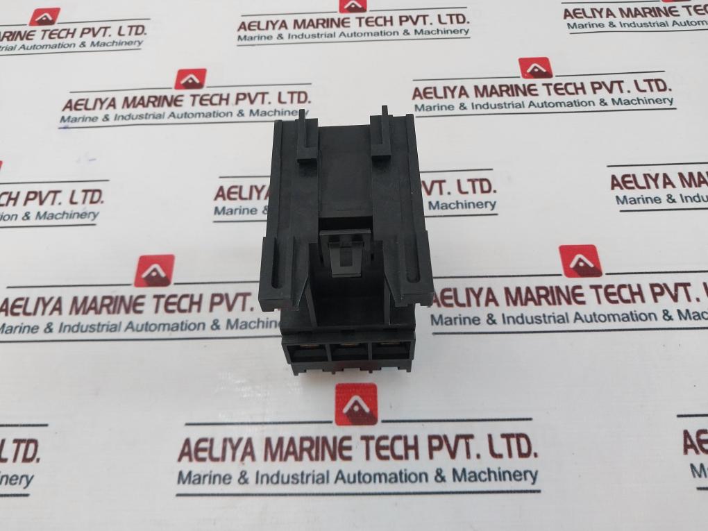 Lovato Rfa95.42/G270 Thermal Overload Relay With Mouting Base