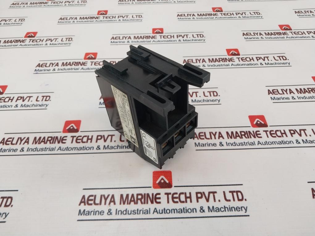 Lovato Rfa95.42/G270 Thermal Overload Relay With Mouting Base