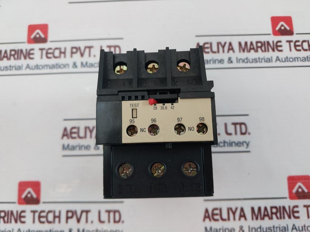 Lovato Rfa95.42/G270 Thermal Overload Relay With Mouting Base
