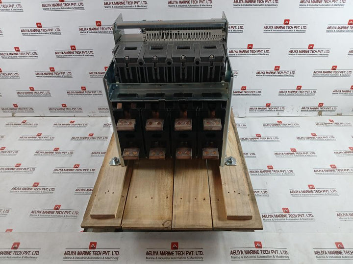 Low-Voltage-Air-Circuit-Breaker-By-Mitsubishi-Ae-Sw-690-Vac-50-60hz-Ae1600-Sw-22