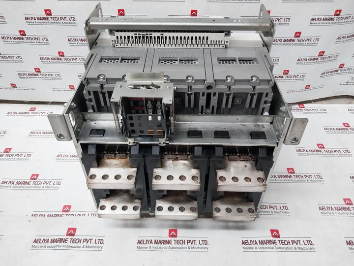 3P Low Voltage Air Circuit Breaker Ae2500-sw Mitsubishi 100-120Vac 50/60Hz